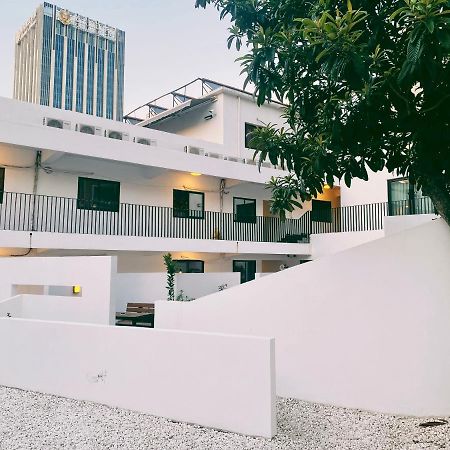 Hidden Garden International Youth Hostel -Near Oriental Pearl &Lujiazui -Garden Social Area -Bar -Cafe -Free Laundry Luggage Storage -24H Front Desk -English Service Shanghaj Zewnętrze zdjęcie