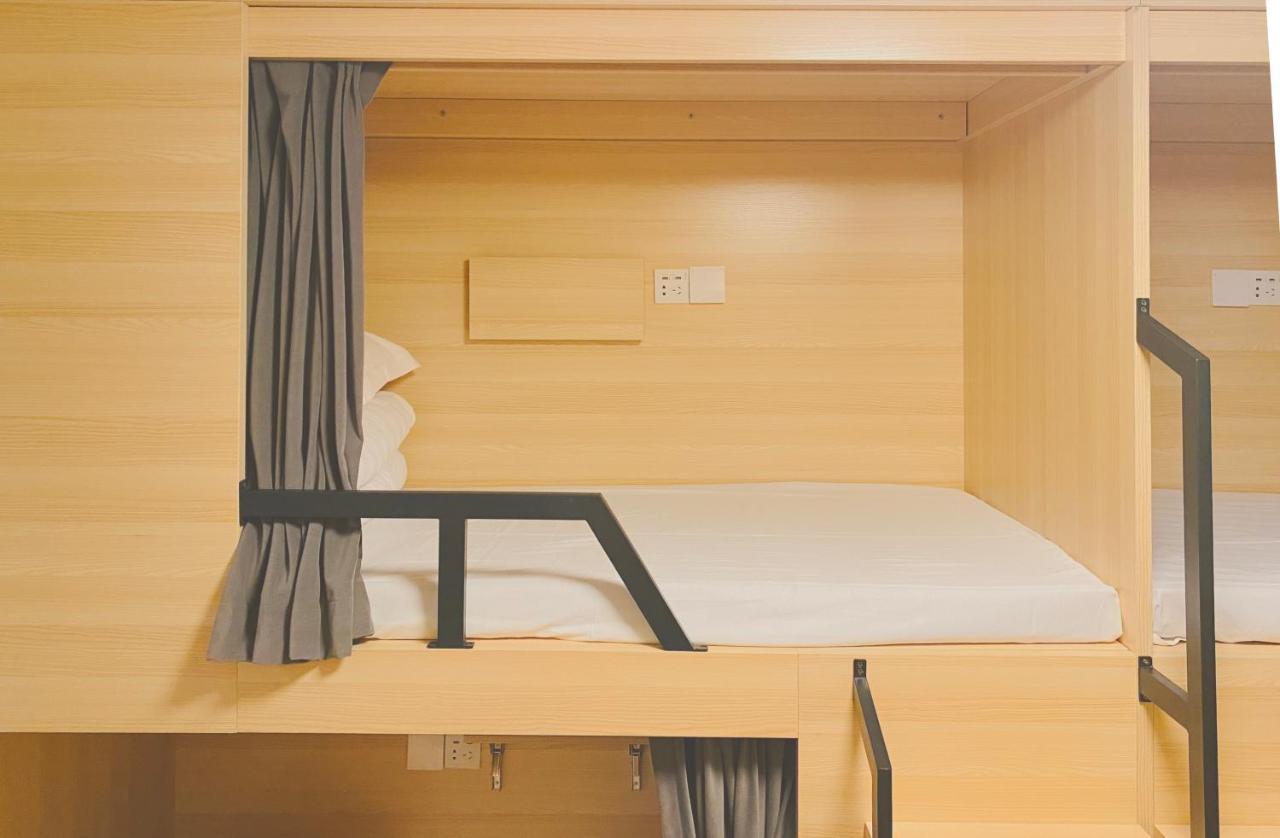 Hidden Garden International Youth Hostel -Near Oriental Pearl &Lujiazui -Garden Social Area -Bar -Cafe -Free Laundry Luggage Storage -24H Front Desk -English Service Shanghaj Zewnętrze zdjęcie