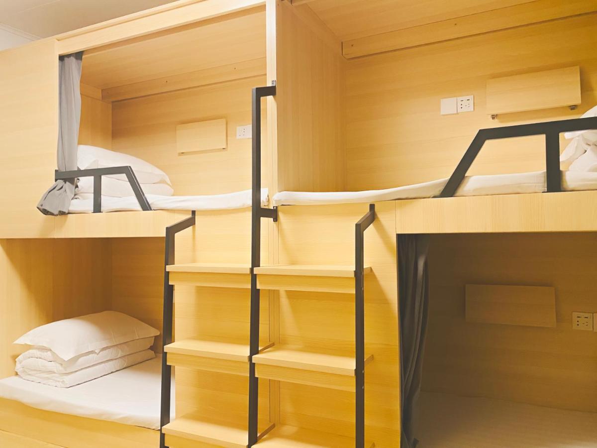 Hidden Garden International Youth Hostel -Near Oriental Pearl &Lujiazui -Garden Social Area -Bar -Cafe -Free Laundry Luggage Storage -24H Front Desk -English Service Shanghaj Zewnętrze zdjęcie