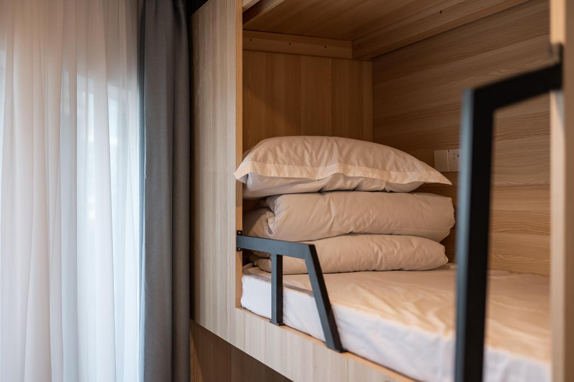 Hidden Garden International Youth Hostel -Near Oriental Pearl &Lujiazui -Garden Social Area -Bar -Cafe -Free Laundry Luggage Storage -24H Front Desk -English Service Shanghaj Zewnętrze zdjęcie