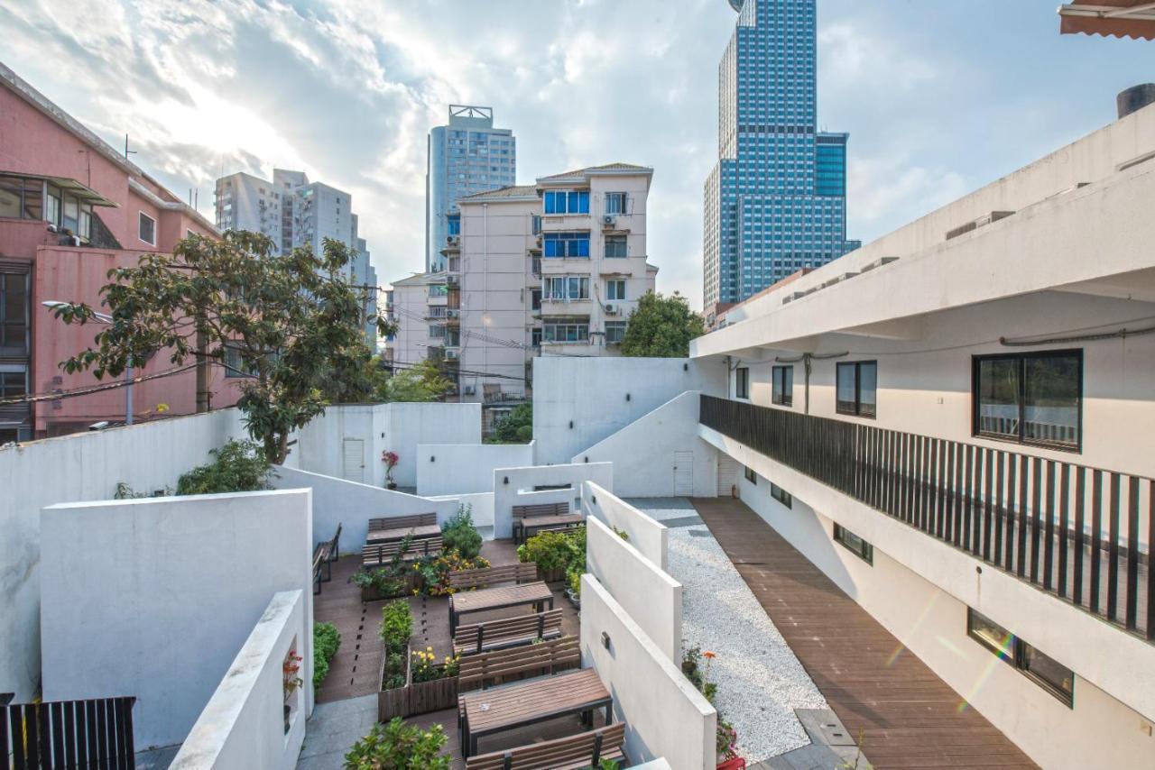 Hidden Garden International Youth Hostel -Near Oriental Pearl &Lujiazui -Garden Social Area -Bar -Cafe -Free Laundry Luggage Storage -24H Front Desk -English Service Shanghaj Zewnętrze zdjęcie
