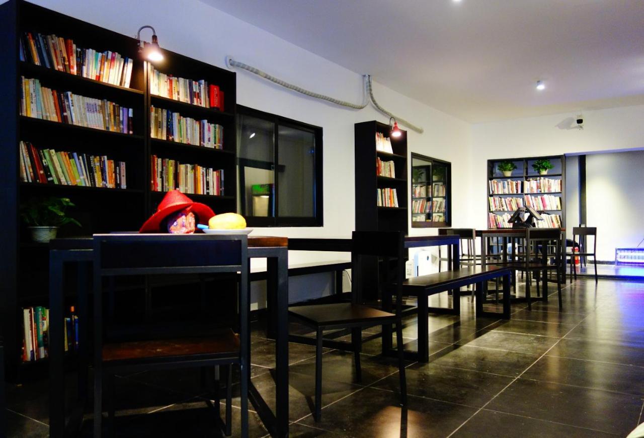 Hidden Garden International Youth Hostel -Near Oriental Pearl &Lujiazui -Garden Social Area -Bar -Cafe -Free Laundry Luggage Storage -24H Front Desk -English Service Shanghaj Zewnętrze zdjęcie