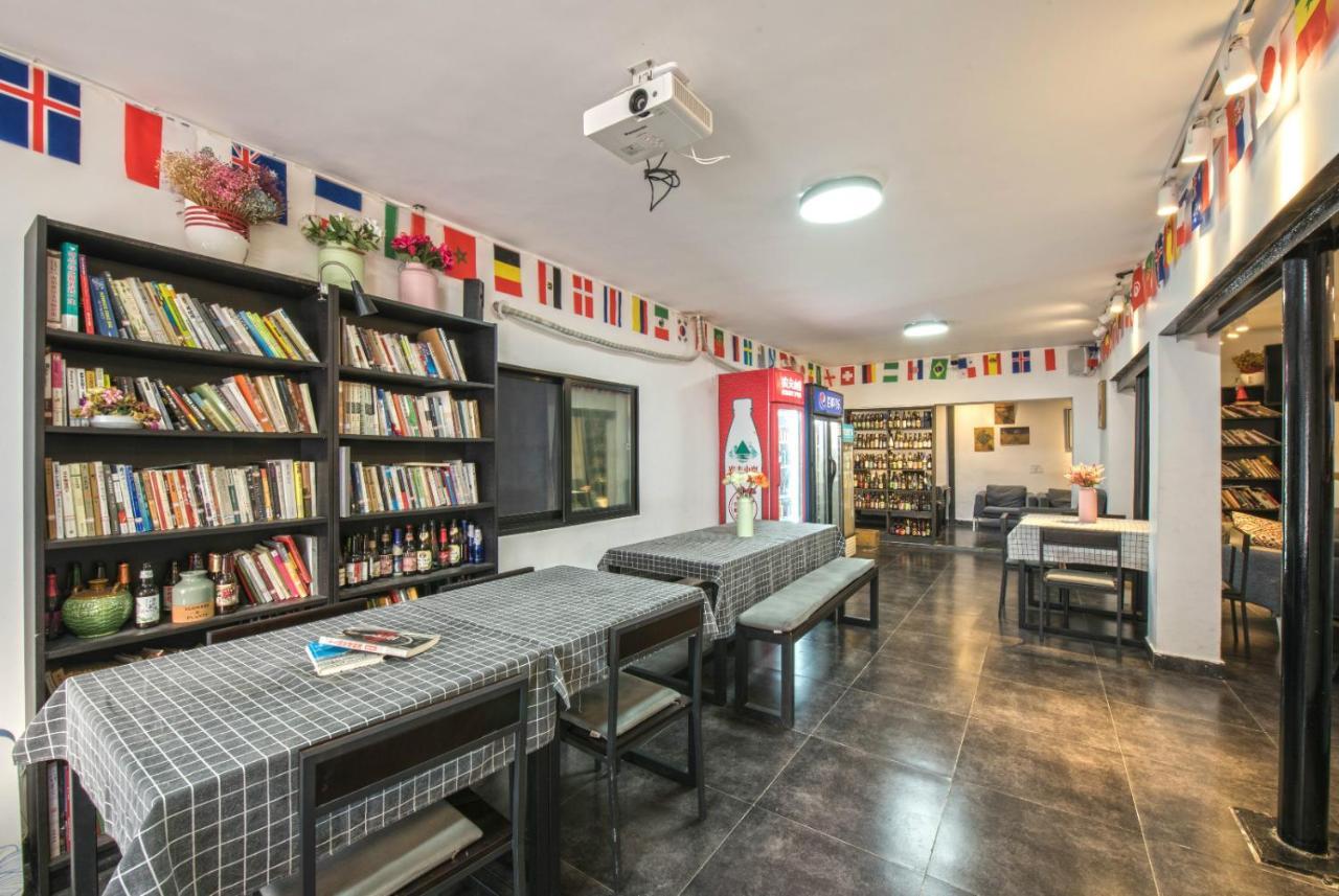 Hidden Garden International Youth Hostel -Near Oriental Pearl &Lujiazui -Garden Social Area -Bar -Cafe -Free Laundry Luggage Storage -24H Front Desk -English Service Shanghaj Zewnętrze zdjęcie